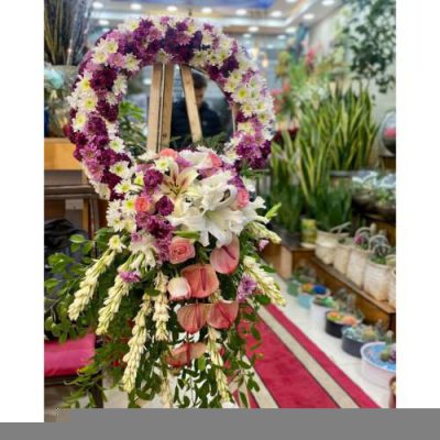 تاج گل برای نمایشگاه آموزش‌های فنی و حرفه‌ای 1397