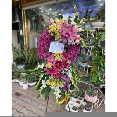 تاج گل برای نمایشگاه ابداعات و اختراعات 1393
