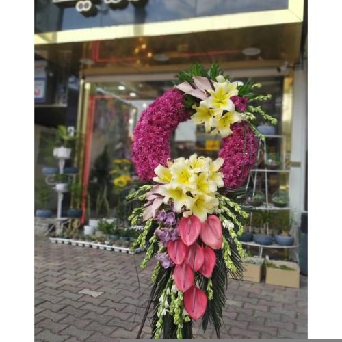 تاج گل برای نمایشگاه تجارت و بازرگانی 1374 تاج گل برای نمایشگاه تجارت و بازرگانی 1374