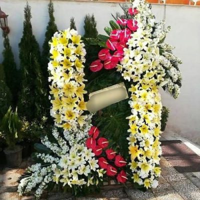 تاج گل برای نمایشگاه صنایع نظامی 1371