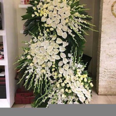 تاج گل یک طبقه برای مراسم یادبود در مسجد امام حسن میدان فردوسی 1573