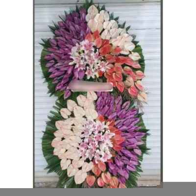 تاج گل برای نمایشگاه اختراعات جوانان 1201