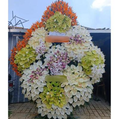 تاج گل برای نمایشگاه نوآوری در خدمات 1460