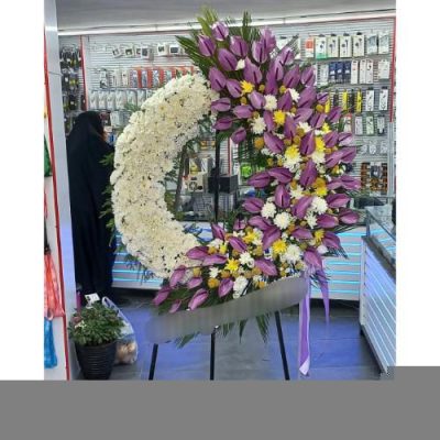 تاج گل یک طبقه برای مراسم یادبود در مسجد امام جعفر صادق خیابان قلهک 668