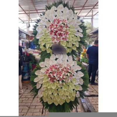 تاج گل برای نمایشگاه شبکه‌های اجتماعی 1210