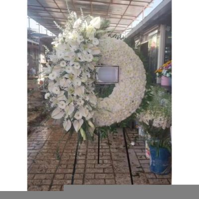 تاج گل پایه دار و ایستاده در حسینیه امام جعفر صادق میدان فلسطین 732