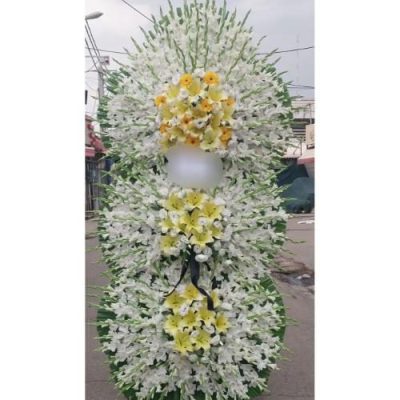 تاج گل تسلیت برای مسجد جامع میدان آزادی 796