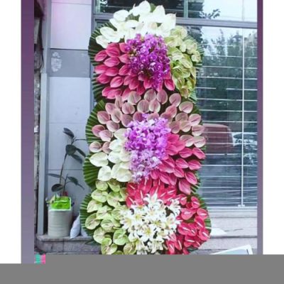تاج گل برای نمایشگاه بین‌المللی تهران 1008