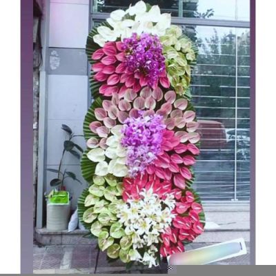تاج گل برای نمایشگاه تجهیزات اداری 1047