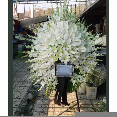 تاج گل یک طبقه برای مراسم یادبود در مسجد امام حسین خیابان تجریش 992