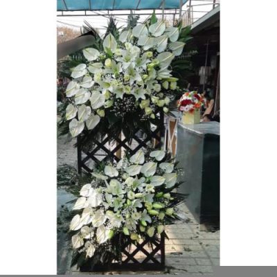 تاج گل دو طبقه برای مراسم ختم در مسجد امام حسن خیابان جردن 991