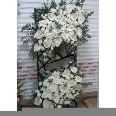 تاج گل یک طبقه برای مراسم یادبود در مسجد امام حسین میدان آزادی 924