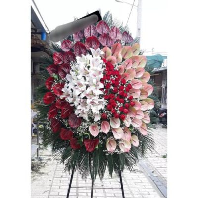 تاج گل برای نمایشگاه صنایع شیمیایی 1041