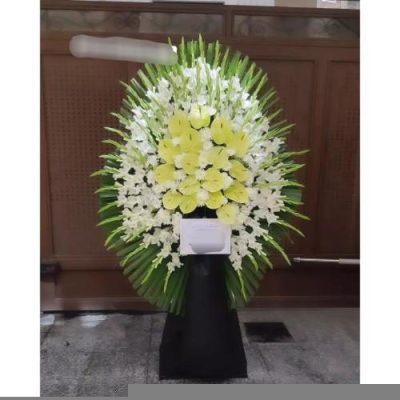 تاج گل یک طبقه برای مراسم یادبود در مسجد امام حسین خیابان جردن 918