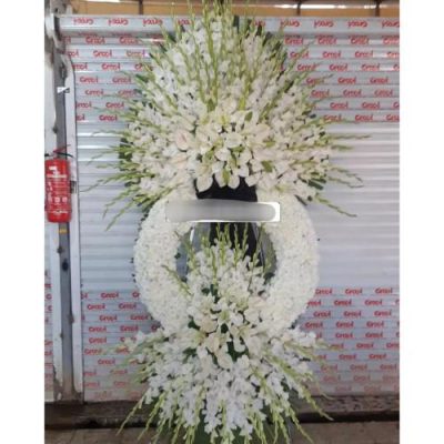 تاج گل یک طبقه برای مراسم یادبود در مسجد امام حسن خیابان شریعتی 959