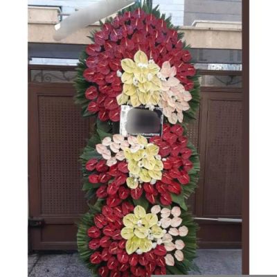 تاج گل برای نمایشگاه کتاب تهران 1010