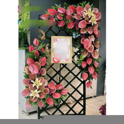 تاج گل برای نمایشگاه مبلمان و دکوراسیون 1123