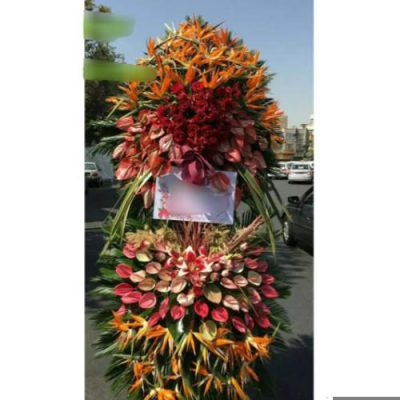 تاج گل برای نمایشگاه رسانه و ارتباطات 1082