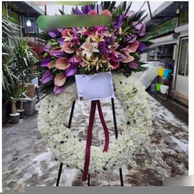 تاج گل مناسب افتتاحیه سمینار 1505