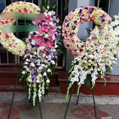تاج گل برای افتتاحیه مراسم سینمایی 1497