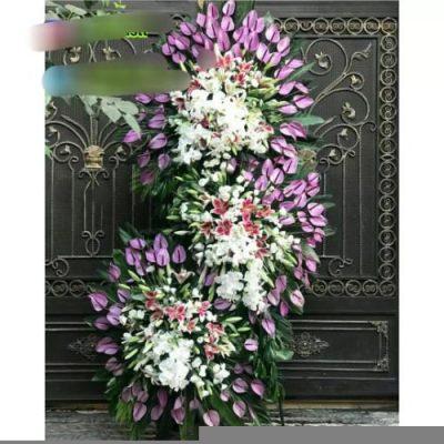 خرید تاج گل برای افتتاحیه جشنواره‌های محلی 2087