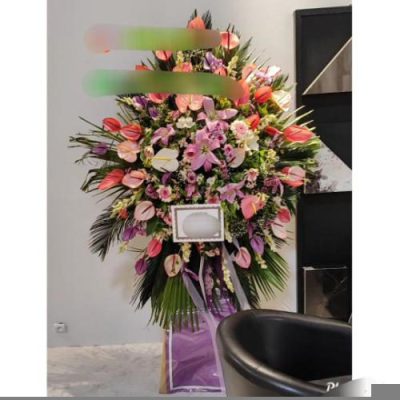 خرید تاج گل برای افتتاحیه جشنواره‌های فرهنگی 2119