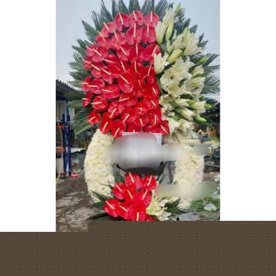 تاج گل یک طبقه برای مراسم یادبود در مسجد امام حسن میدان فردوسی 807