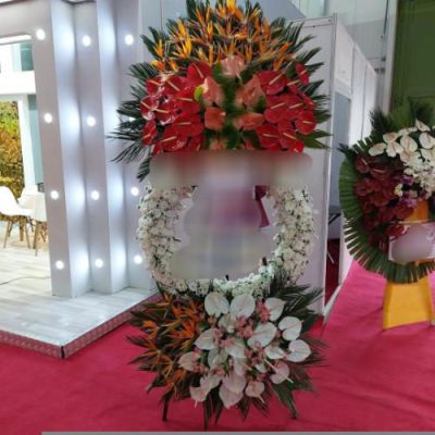 تاج گل برای نمایشگاه ساختمان و تأسیسات 1065