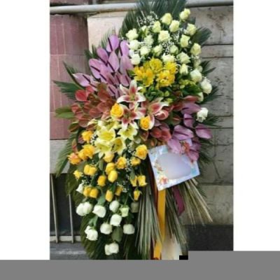 تاج گل برای افتتاحیه مرکز خرید 1537