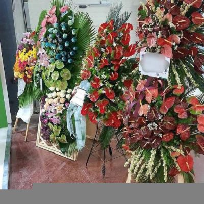 تاج گل ویژه افتتاحیه فروشگاه لباس 1530