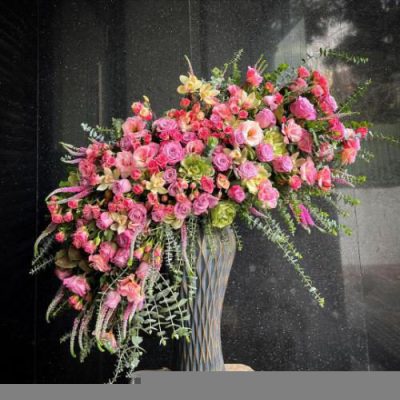 تحویل فوری دسته گل در برج ارمغان 2806