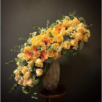تحویل فوری دسته گل در ساعت مچی سیتیزن 2860
