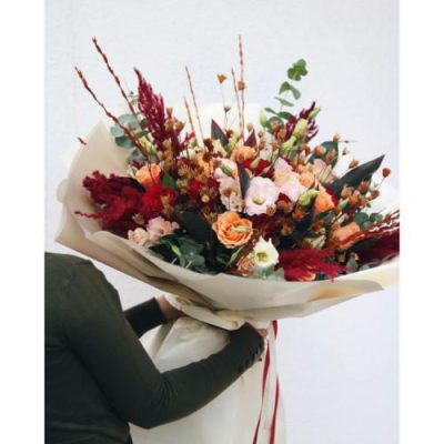 سبد گل زیبا برای دوست خانم 4276