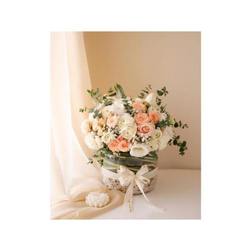 flower._.باکس گل به یاد ماندنی برای مادر 4212 باکس گل به یاد ماندنی برای مادر 4212