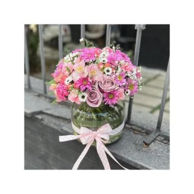 سبد گل شاد و رنگی برای مادر 4184