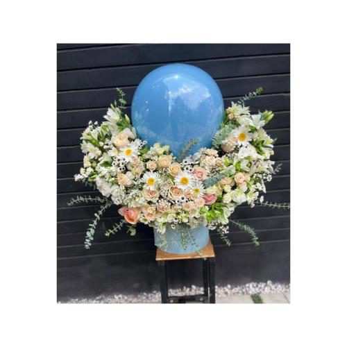 flower._.باکس گل با گلهای خوشبو برای زن عمو 4244 باکس گل با گلهای خوشبو برای زن عمو 4244