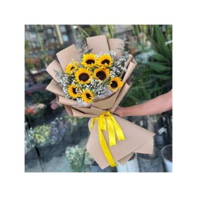 دسته گل شیک برای زن عمو 4230