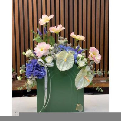 گلفروشی نزدیک سالن تئاتر فرهنگسرای نیاوران 3382