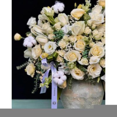تحویل فوری دسته گل در صبا خودرو 2182