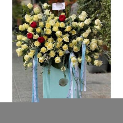 تحویل فوری دسته گل در فروشگاه ایوان گرمدره 2266