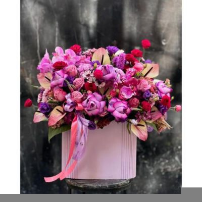 تحویل فوری دسته گل در جاده مخصوص 2333