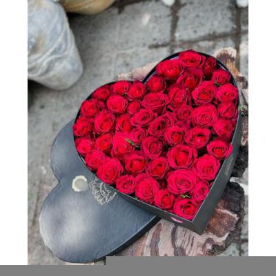 تحویل فوری دسته گل در پیست اتومبیل‌رانی آزادی 2458
