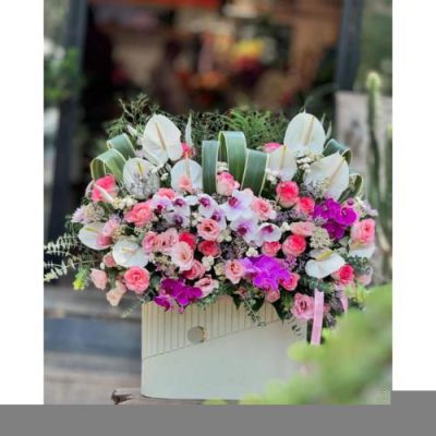 تحویل فوری دسته گل در استخر اکباتان 2451