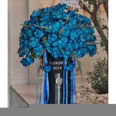 تحویل فوری دسته گل در مرکز خرید تیراژه 2500