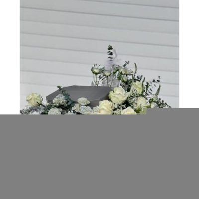 تحویل فوری دسته گل در مرکز خرید میلاد نور 2496