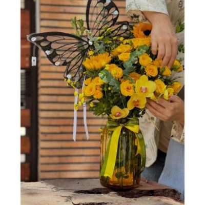 تحویل فوری دسته گل در پاساژ مونا 2524