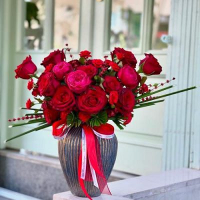 تحویل فوری دسته گل در مرکز خریدکاسپین 2548