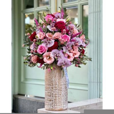 تحویل فوری دسته گل در بانک شهر 2605