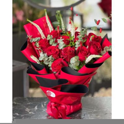 تحویل فوری دسته گل در کافه‌بازار 2904