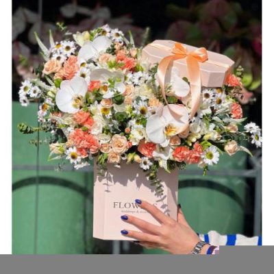 تحویل فوری دسته گل در آریا سلامت 2925